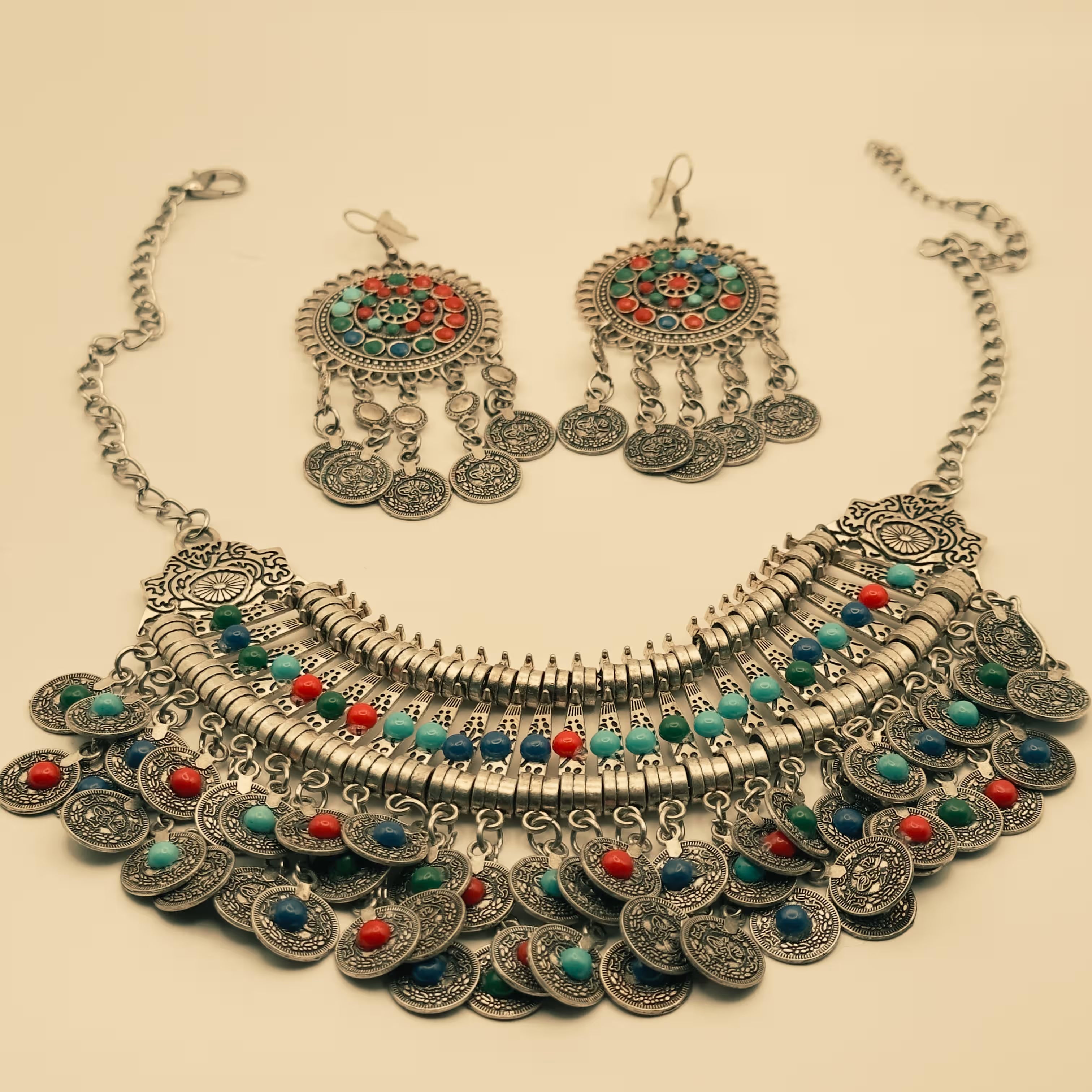 Amora Set - Necklace & Earrings Main image