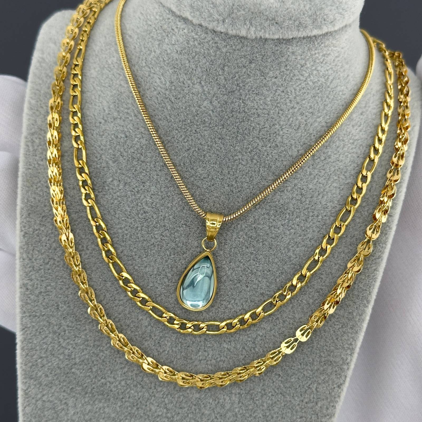 Azure Teardrop Pendant Necklace – 18K Gold Plated Secondary image