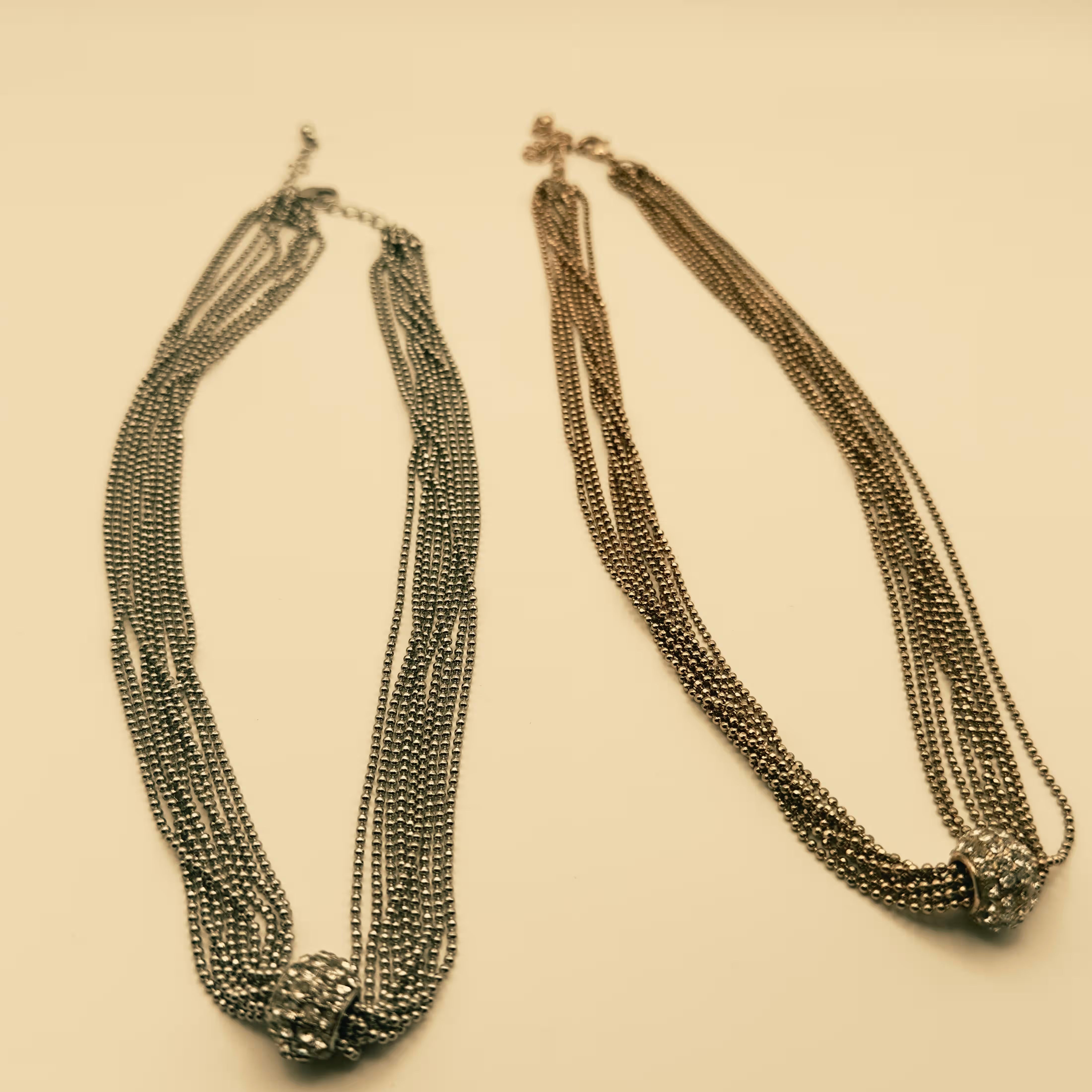 Knotra Necklace Main image