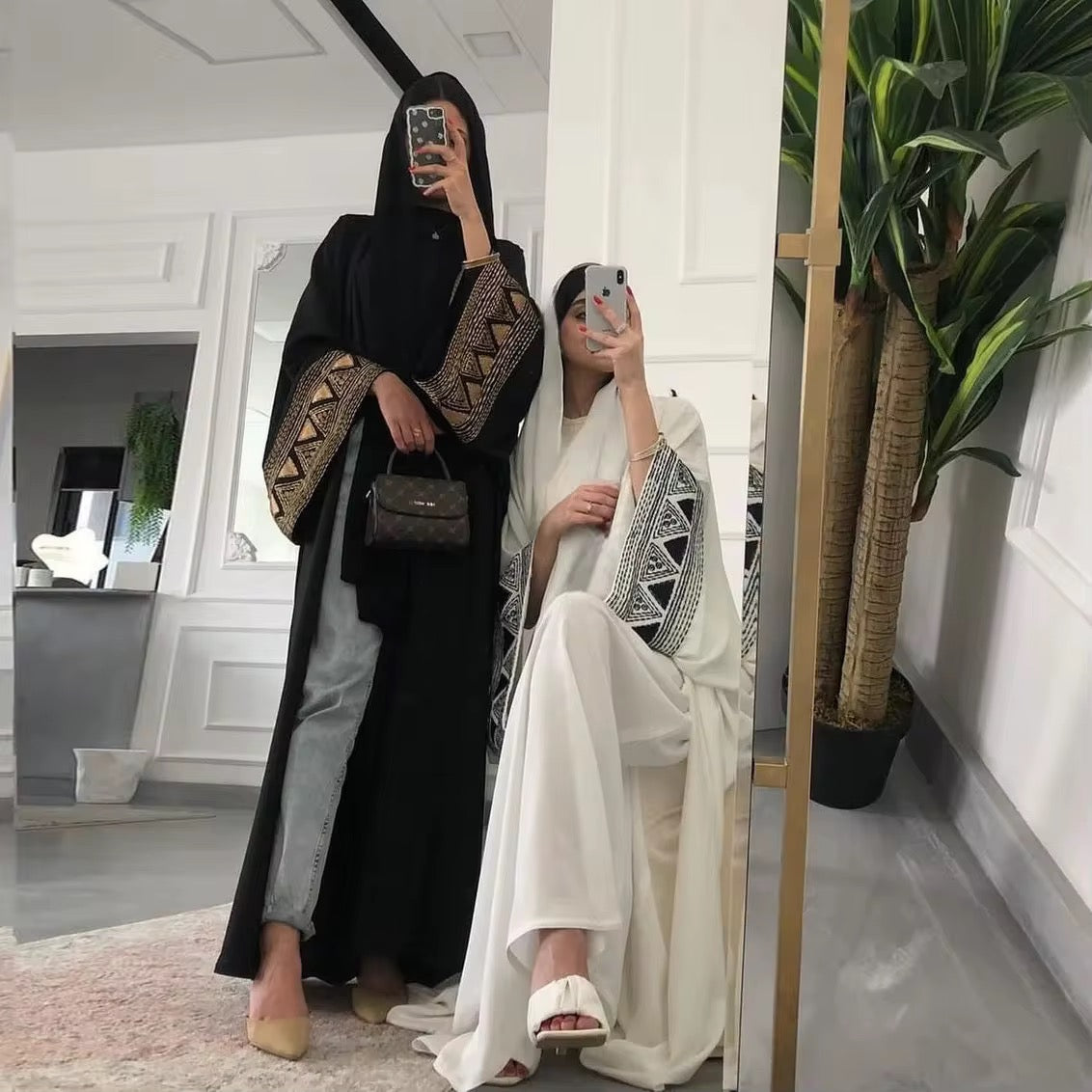 Nomad Edge Abaya Main image
