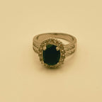 Ovalia Ring