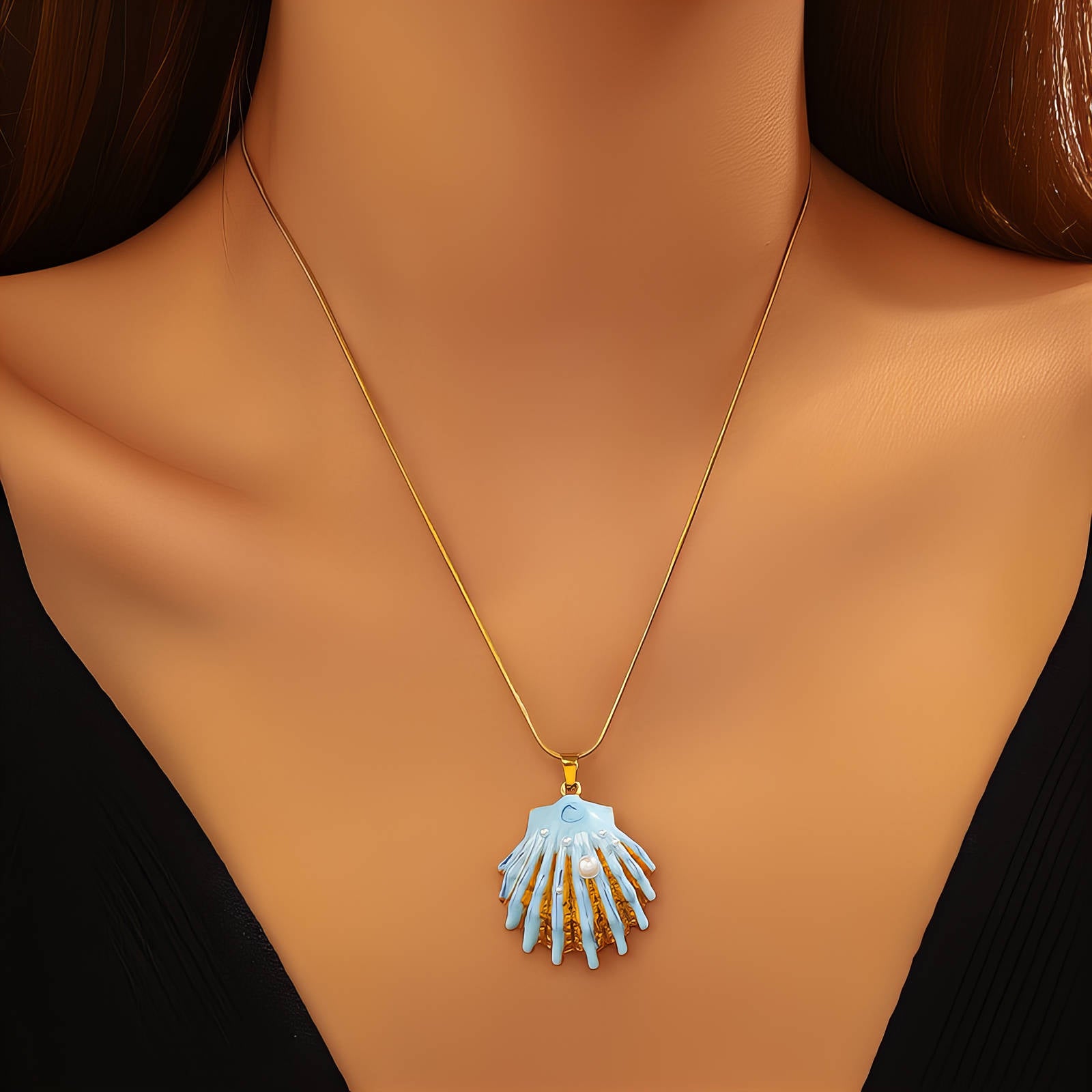 Ocean Pearl Shell Necklace – 18K Gold Plated Secondary image